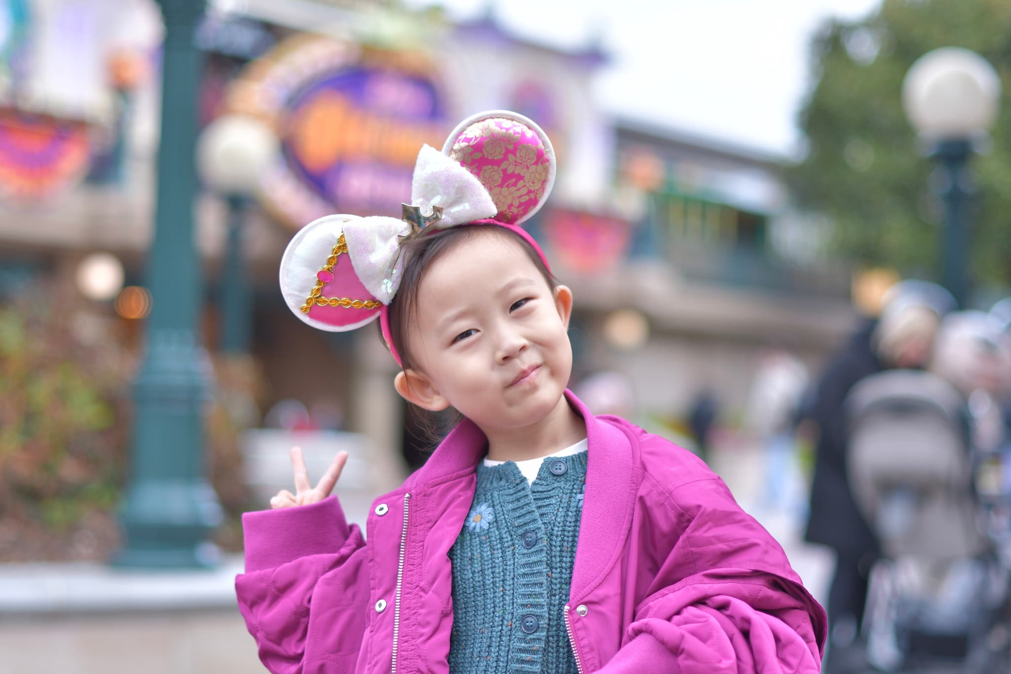 Spooktacular memories in Disneyland Paris at 4! 🏰👻